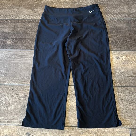 Bundle of 2 Nike Women's Mid Rise Straight Leg Leggings Capris Black Size M - Picture 9 of 14